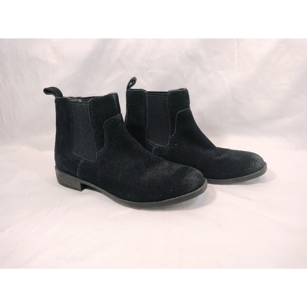 b.o.c. Marissa Black Suede Chelsea Ankle Boots‎